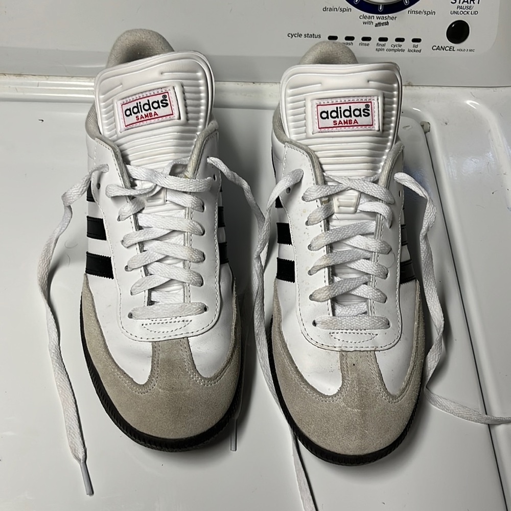 Adidas Sambas